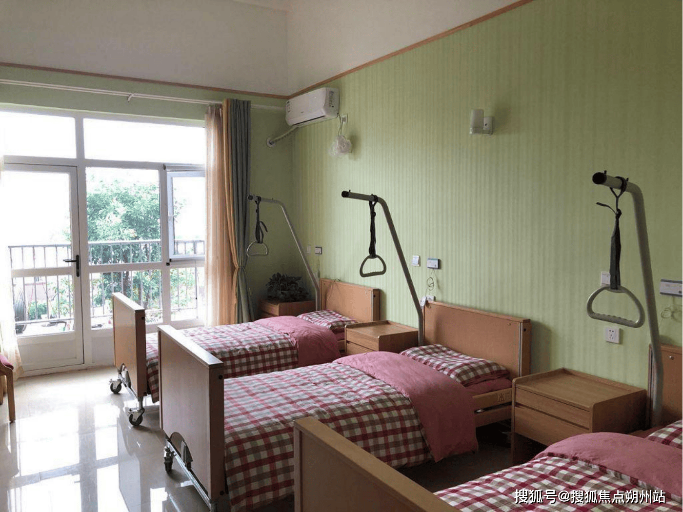 碑实测：最新收费标准、服务内容与预约电话全解析瓦力棋牌2025年北京市昌平区乐心苑颐养中心口(图2)